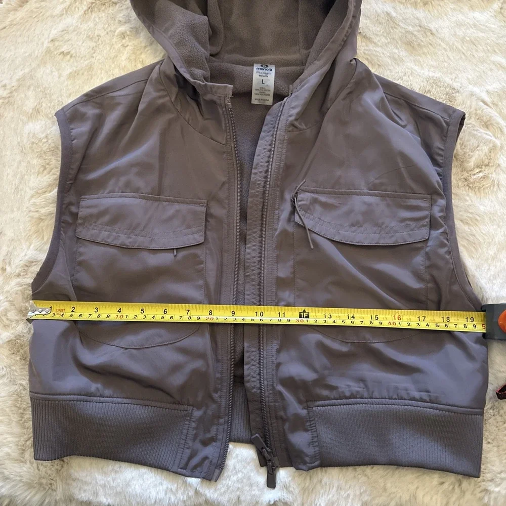 Mono b Vest 